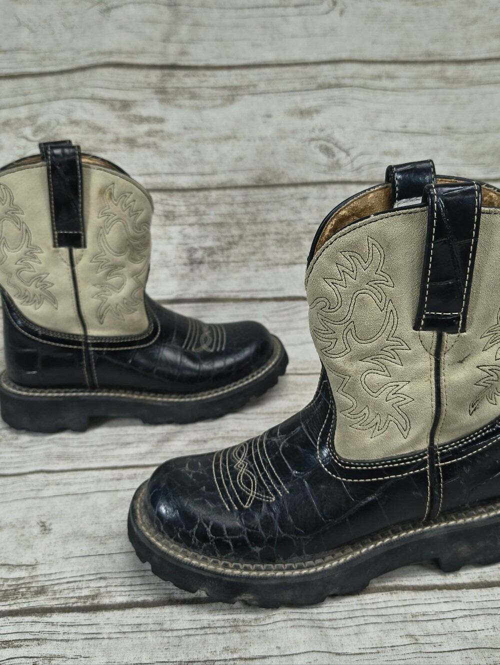 Ariat Fatbaby Western Boots Black Croc Print & Tan Suede Embroidery - Women’s 6B